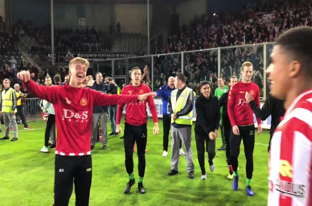 Live League match in Utrecht
